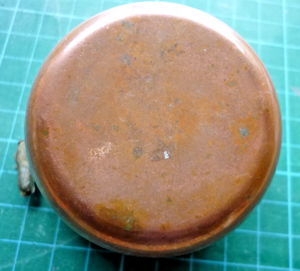 - PETIT CHAUDRON en CUIVRE - diam 7 cm h 3,5 cm ancien  TB - Photo 3/4