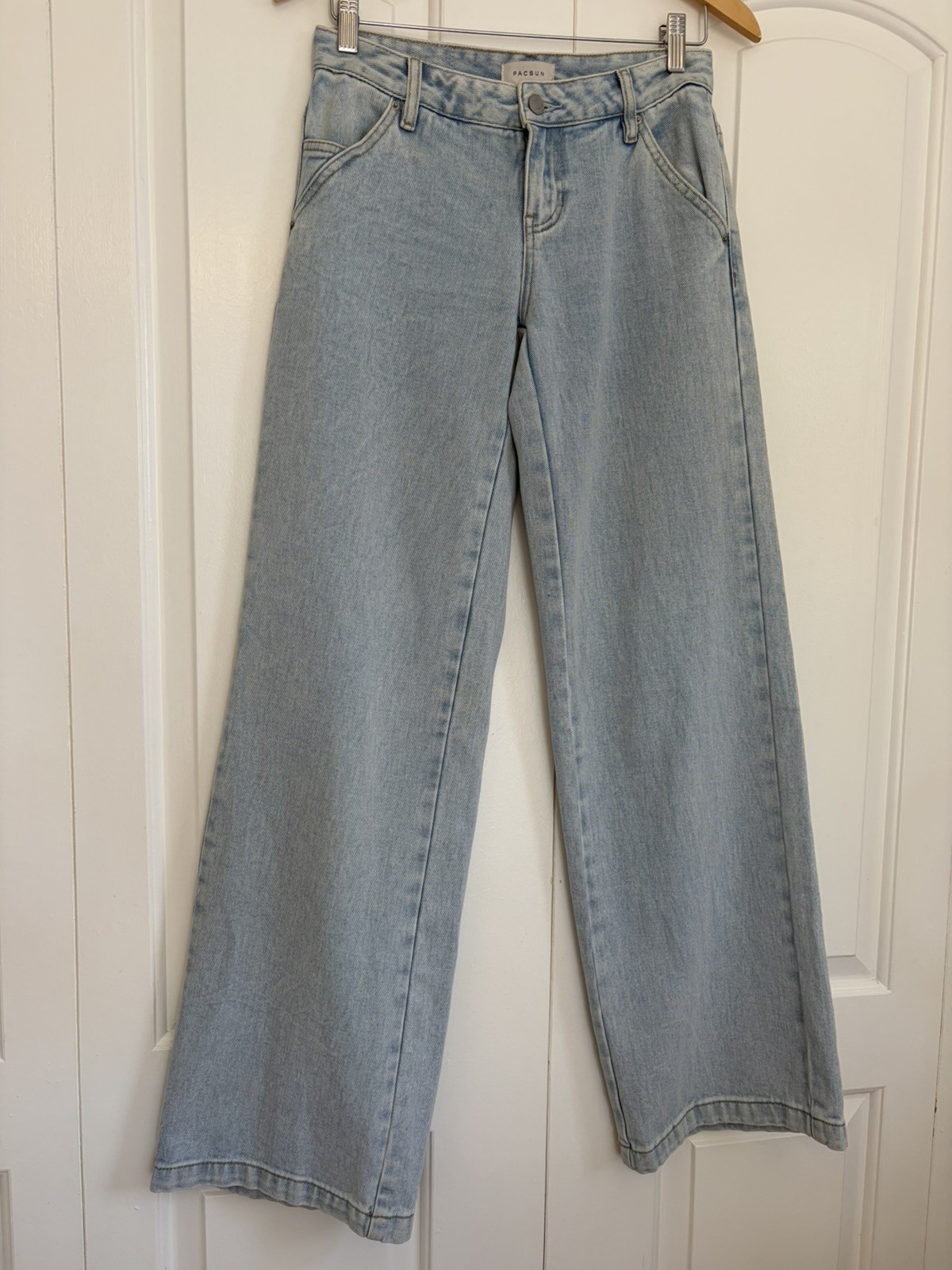 PacSun Jeans Women’s Size 24 Light Indigo Casey Low Rise Baggy JN Button Pockets
