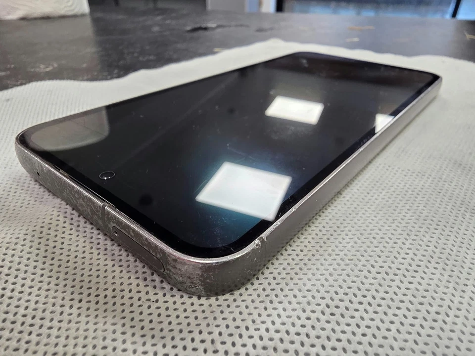 Samsung Galaxy S23 FE 5G · 128GB, photo 4 of 5