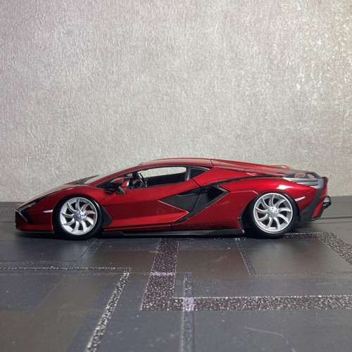 Burago Lamborghini Sian FKP 37 1-18 - Picture 15 of 20