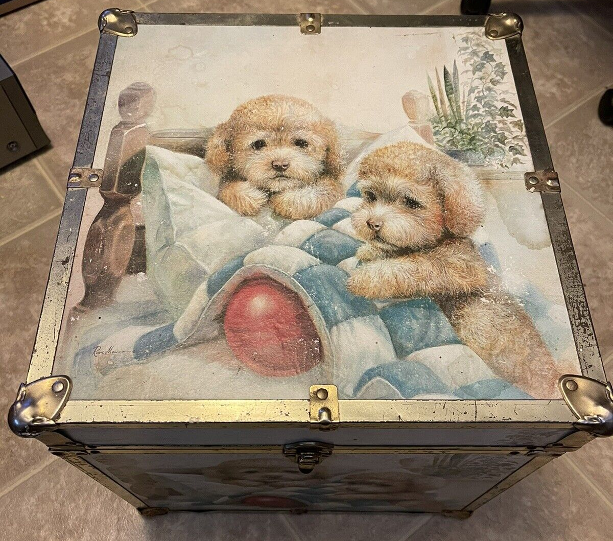 Vintage Ruane Manning Kitsch Dog Puppy Toy Chest Box Trunk Wood