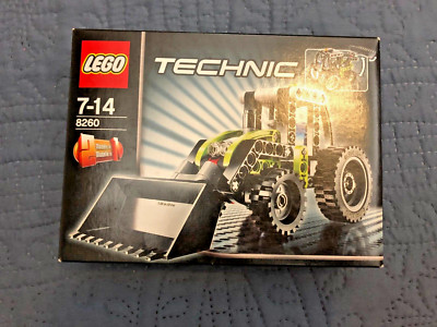 Lego 8260 Technic 2 in 1 Tractor Mini Chopper 2009 NEW FACTORY SEALED