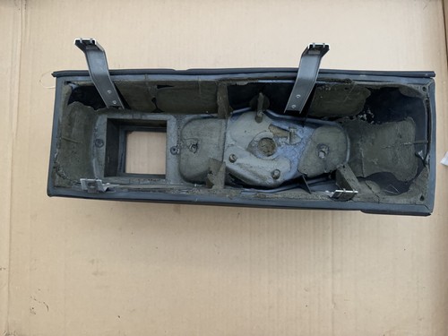 84-89 CORVETTE C4 RH DASH CRASH PAD BREADBOX 14046646 - Picture 3 of 4