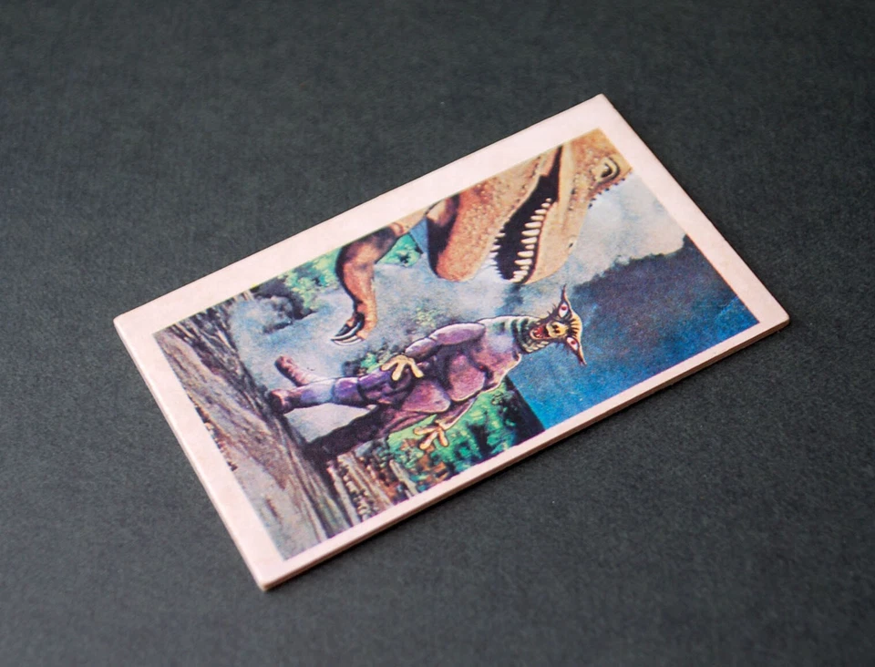 Menko Monster Tourists - Space Alien Milmedes Trading Card Yokopro 1972 - Image 4 of 4