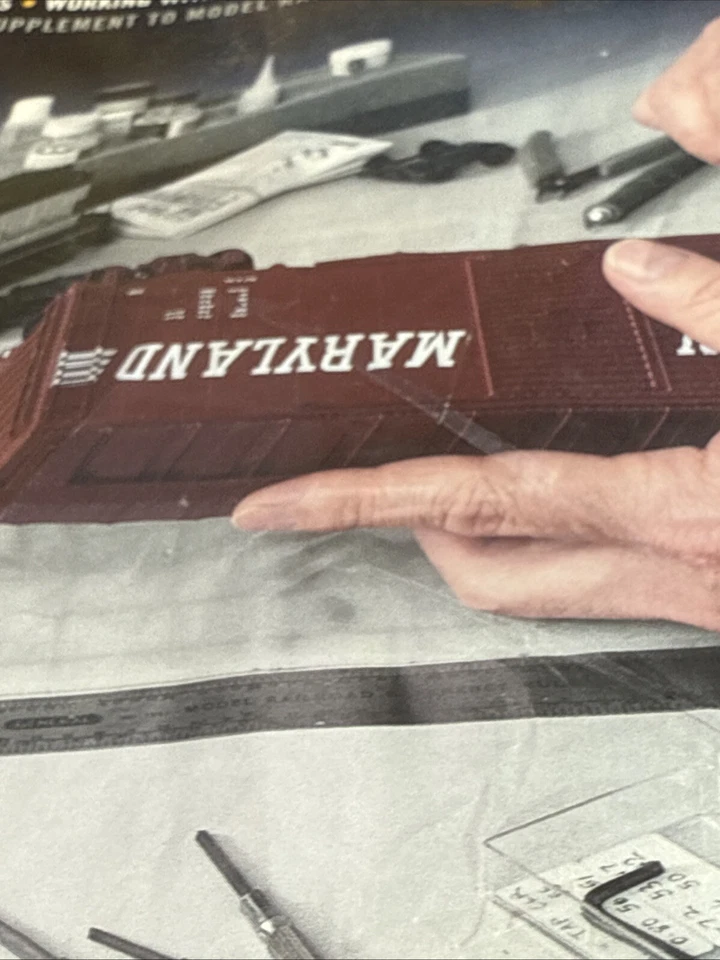 Lot 5 Model Railroader Train, Atlas, 101 Tracks, Magazines Reference Guides - Image 4 of 4