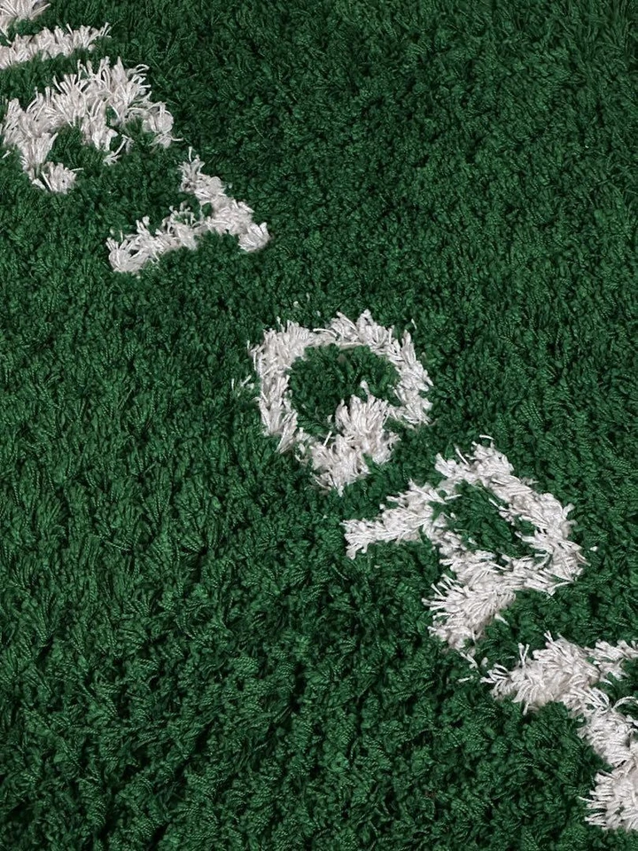 Alfombra Húmeda Virgil Abloh x IKEA Abloh Verde Off-White 195 x 132 cm Usada Foto 3 de 4