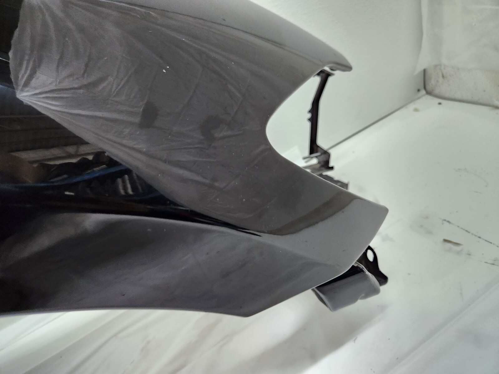 ⭐ 08-17 Maserati Gran Turismo Front Right Passenger Side Fender Cover Black Oem
