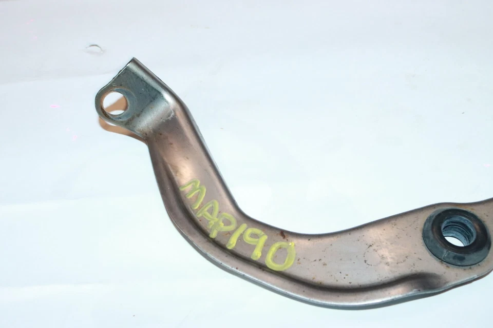 15-20 LEXUS RC350 RC300 RWD FRONT EXHAUST HANGER BRACKET 48K MAP190 - Image 3 of 4