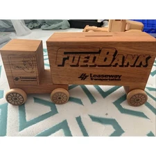 Vintage 1986 Logomobile Leaseway Transportation Wooden Bank