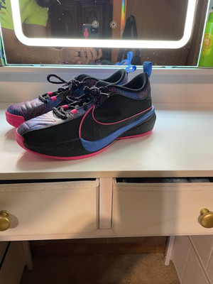 Nike Freak 5 SE GS Giannis Emerging Powers Kids Youth Basketball Shoe FB8979-400