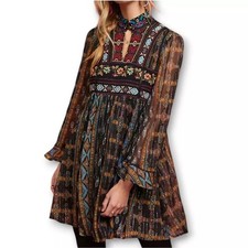 Anthropologie Akemi + Kin Sheria Metallic Embroidered Boho Dress Black Motif