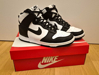 Nike Dunk High High Top Sneaker Schwarz/Weiß EU 41 US 8 DD1399-105