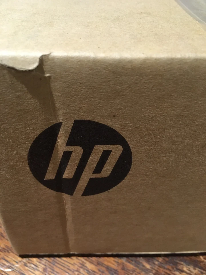 HP 3.6kVA 200-240 Volt 20 Outlet WW Basic Power Distribution Unit H5M57A - Image 3 of 4