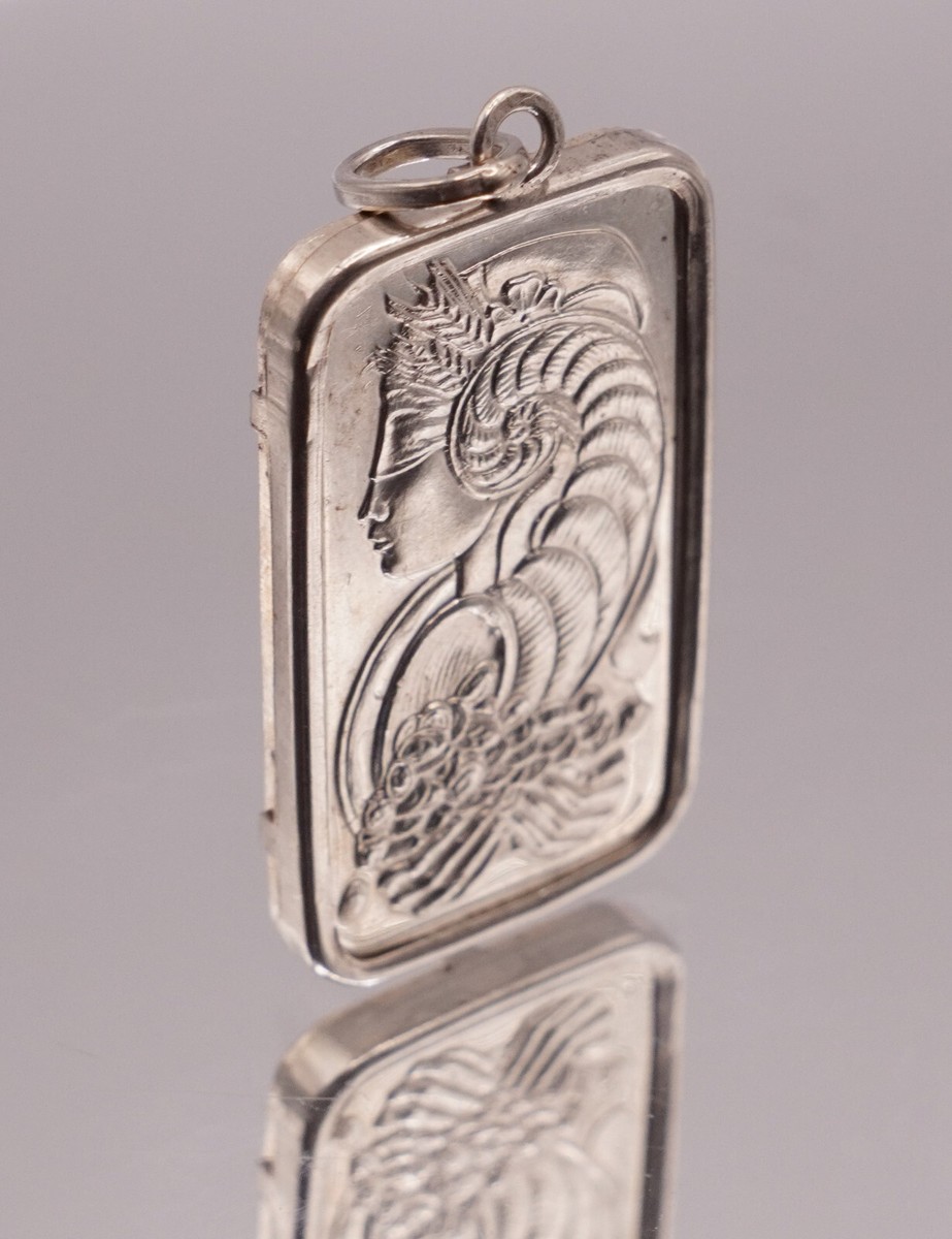 PAMP SUISSE necklace pendant Switzerland 1/2 oz 999 FINE Silver