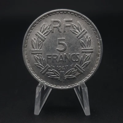 5 francs France 1947 - Lavrillier en aluminium, TTB+, sous pochette - Photo 1/2