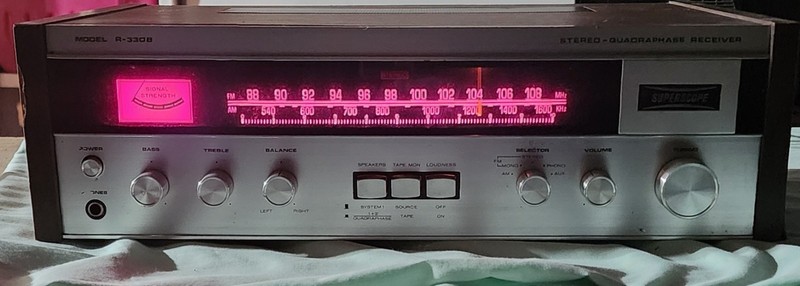 SUPERSCOPE Model R-330B POWERS UP