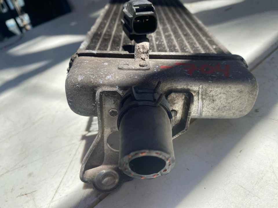 Toyota Prius 2002 transmisión manual enfriador de aceite radiador sedán 1,5 L OEM Foto 4 de 4