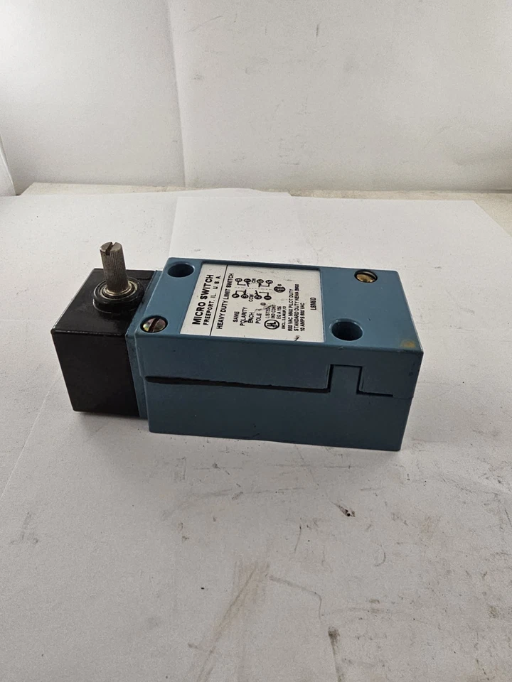 LSM6D HEAVY DUTY LIMIT SWITCH MICRO SWITCH HONEYWELL - Image 4 of 4