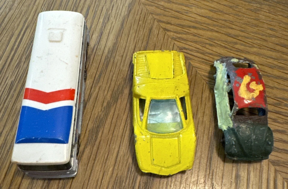 Лот из 3 транспортных средств Tomy Tomica F49 автобус Greyhound 1979 3 дюйма сделано в Японии винтажный - Изображение 2 из 4