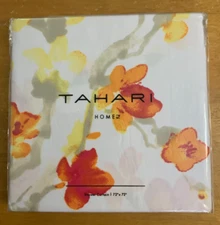 New TAHARI HOME Printemps Fabric Shower Curtain 72 x 72 White Coral Multi Floral