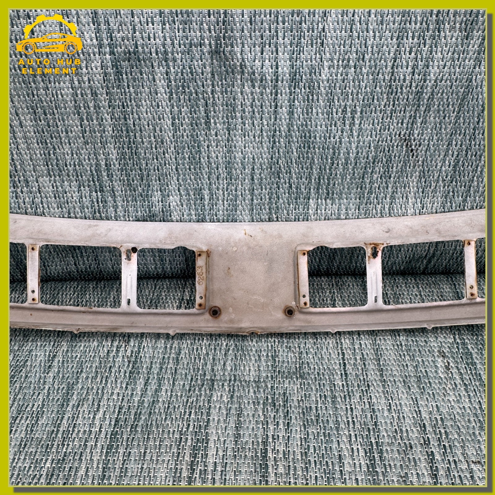 Bentley Brooklands 1992-1998 Cowl grille White