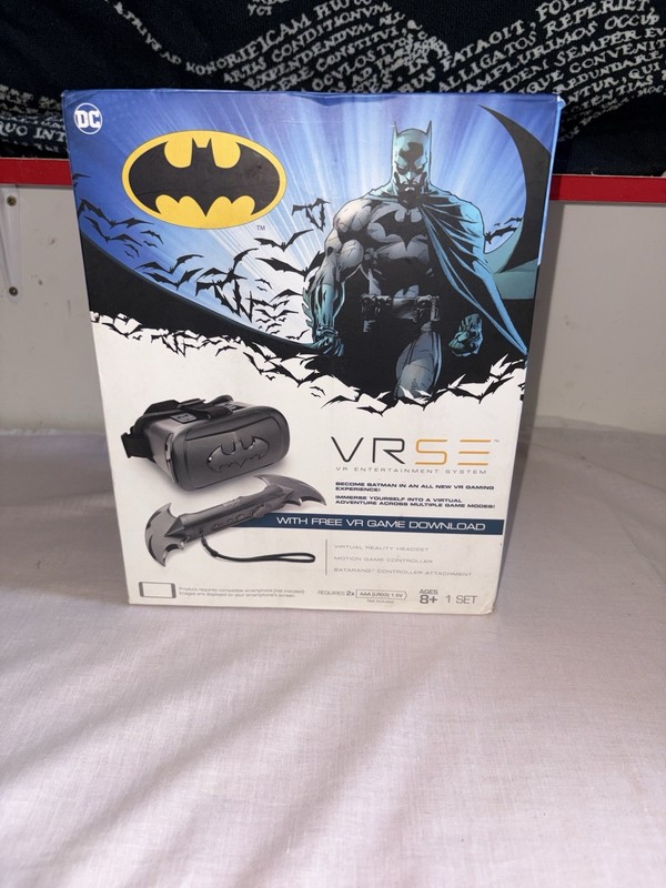 Batman Virtual Reality Entertainment System Brand New
