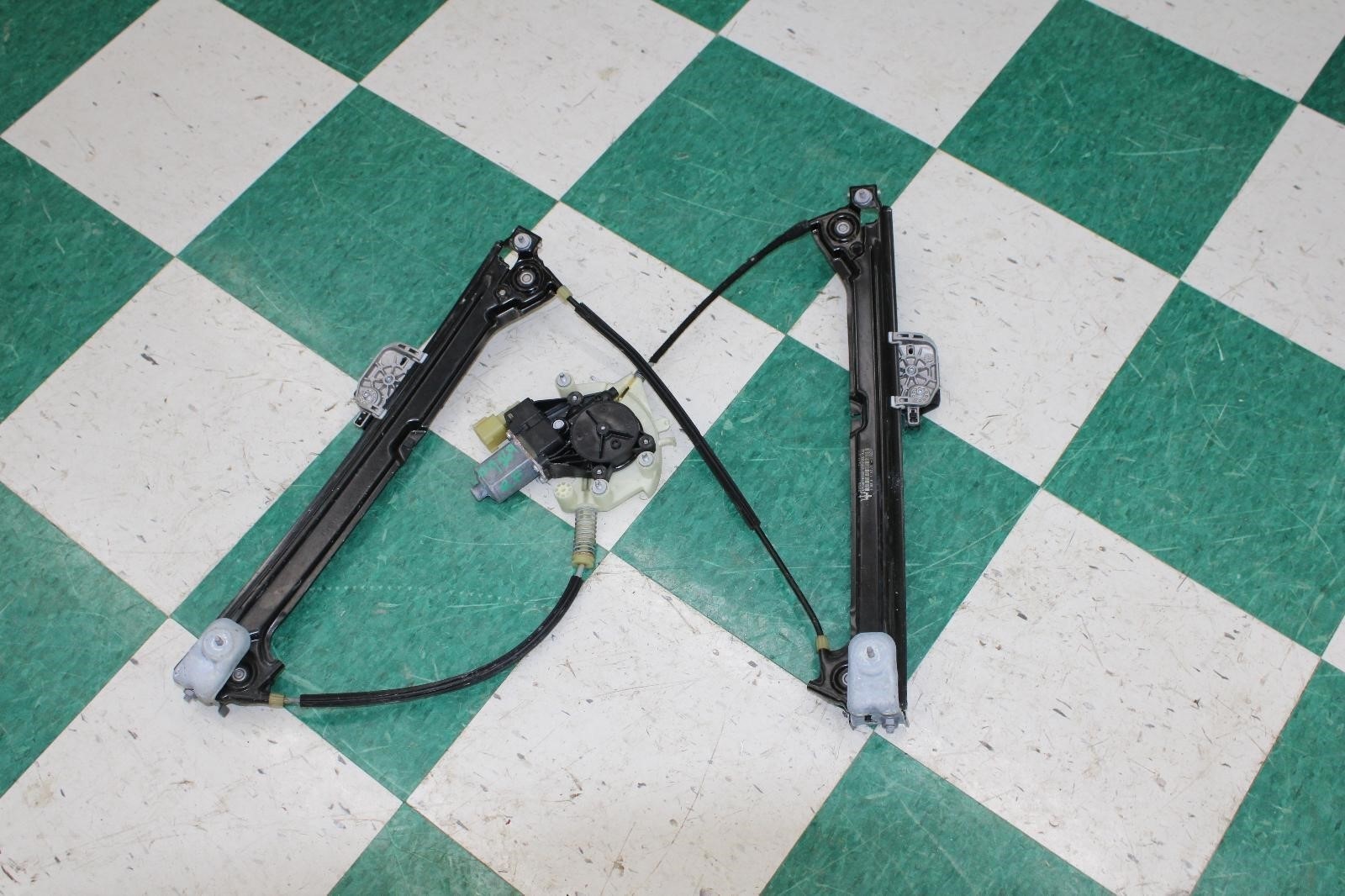 Maserati Ghibli 2014-2017 Front Right Power window motor