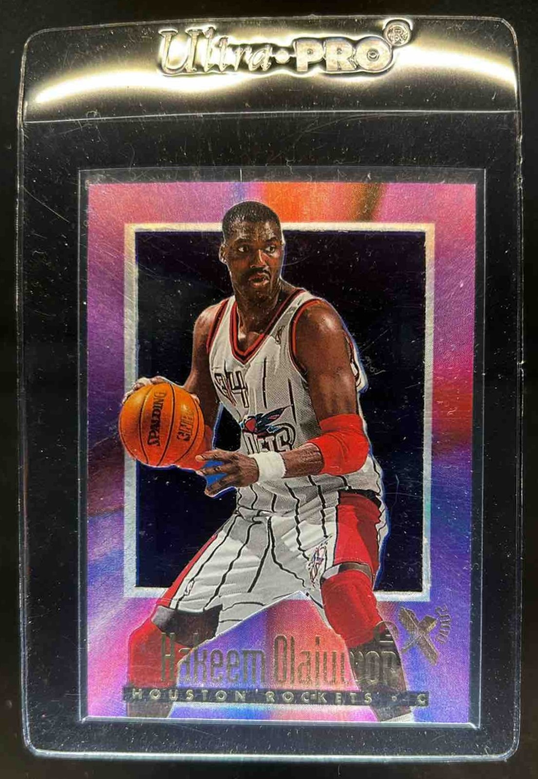 1996 Skybox EX-2000 Hakeem Olajuwon #25 Rockets