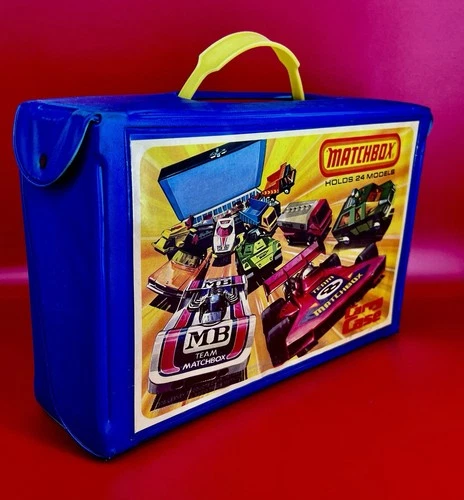 Vintage Matchbox 1976 Car Carrying Case With 24 Vtg Cars