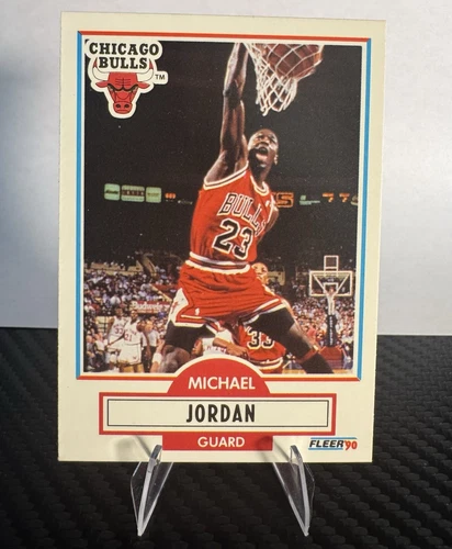 Fleer 1990-91 Michael Jordan #26 Base Set Chicago Bulls Basketball Card