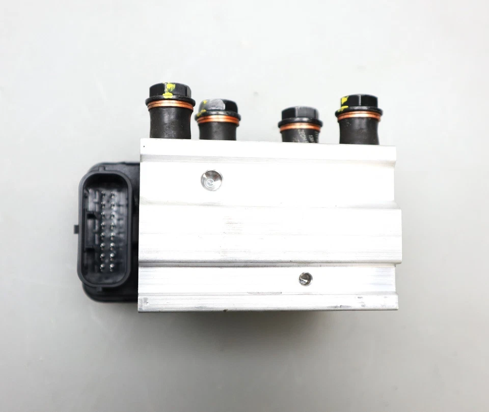 ABS Bomba Hidro Agregada Modulador de Presión Piaggio Vespa GTS 125 300 310 - Imagen 3 de 4