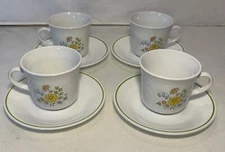 4 Corelle Spring Meadow Tea Cups / Coffee Mugs & 4 Saucers Vintage 8 PCs Total