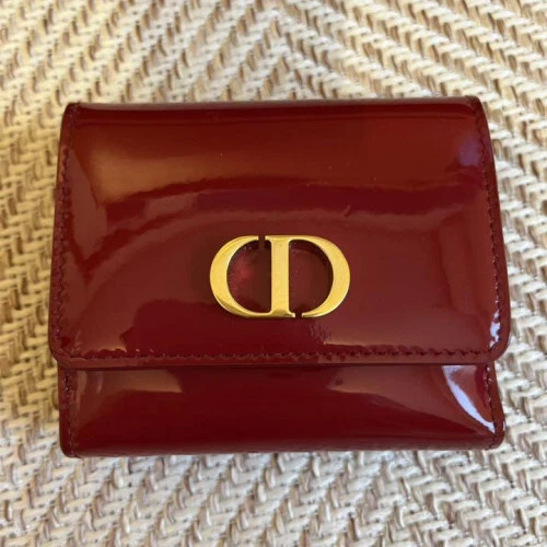 Portefeuille compact triplé Christian Dior Lotus logo cuir verni Bordeaux