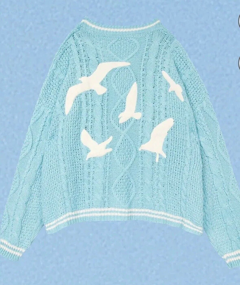 Новый Taylor Swift 1989 ТВ (версия Taylor) кардиган синий размер S в руке - Изображение 2 из 4