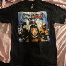 RARE Grail Smackdown Vs Raw 2008 WWE WWF ECW T-Shirt Black Undertaker Cena Sz M