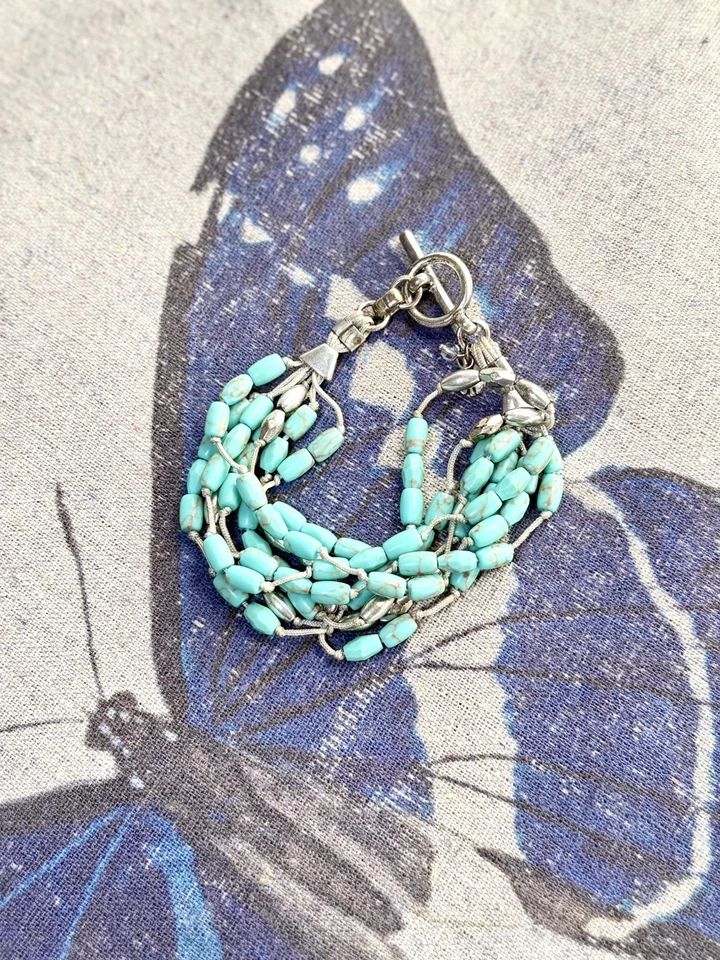 Pulsera con cuentas turquesa marca Lucky S/M Foto 2 de 3