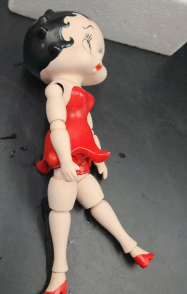 Vintage Betty Boop Articulated Porcelain Figurine Red Dress - Image 3 of 4