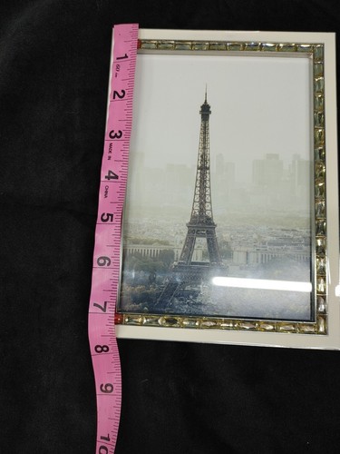 Beautiful Picture Frame Metal, Plastic W Stones Fits 5x7 Pics Frame Size 5.5x7.5 - Picture 6 of 7