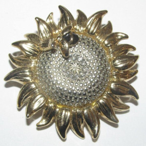 Fashion Sunflower Brooch Three-Dimensional Pin Gold Silver Metal Vintage "W"
