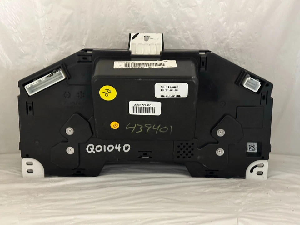 Cuadro de instrumentos velocímetro Infiniti QX60 2014 indicadores de panel 134.232 millas Foto 2 de 3