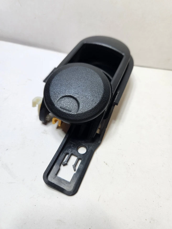 Manija de puerta interior pasajero delantero derecho 55395406AC para Jeep Wrangler 07-08 Foto 2 de 4