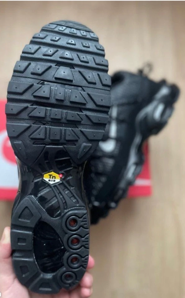 nike air max plus tn - Photo 3/4