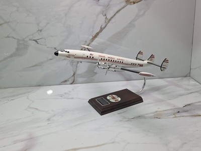 Mastercraft TWA Lockheed L1049G Super Constellation Mahogany Plane Model 1:72