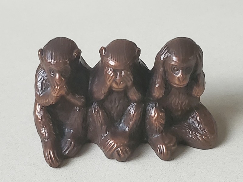 Metal Brass Bronze 3 Wise  Monkeys Statue. Didn't Say, See, Hear. No Evil. 