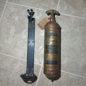Vintage Pyrene fire extinguisher brass with wall mount bracket collectible EMPTY