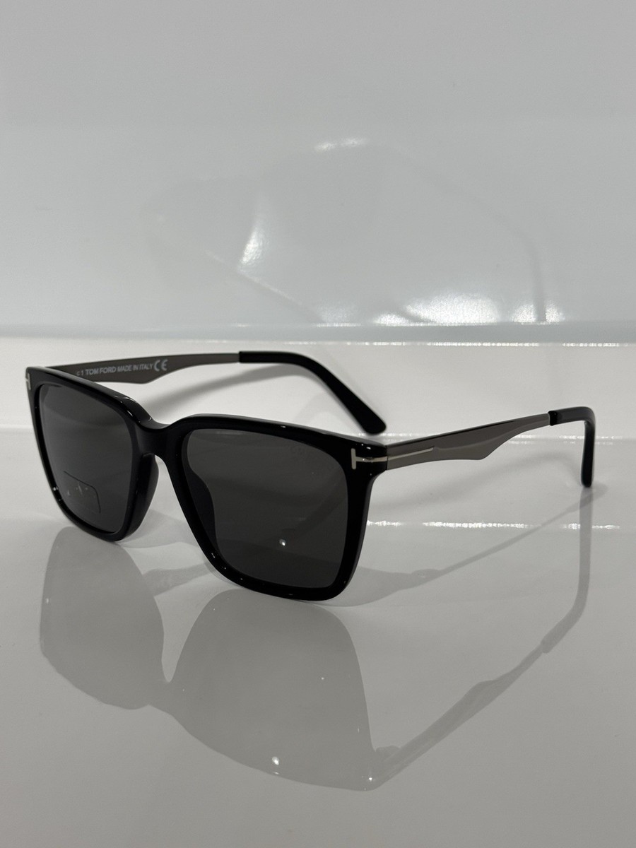 Tom Ford Garrett TF862 01D Black Acetate Unisex Polarized