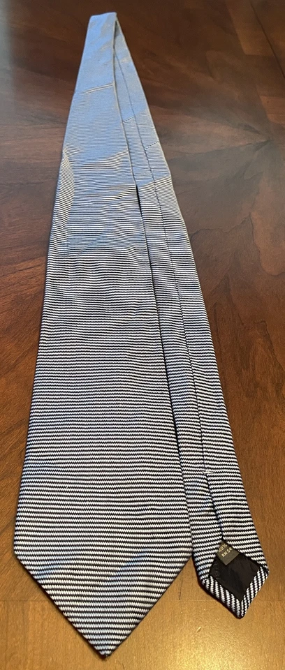 Corbata de cuello vintage Banana Republic azul 100 % seda para hombre hecha en Turquía Foto 3 de 4