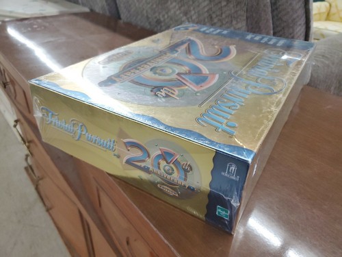 Hasbro Games Trivial Pursuit 20th Anniversary Edition New Factory Sealed - Picture 3 of 4