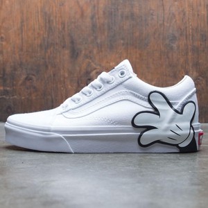 vans old skool trainers mickey true white disney
