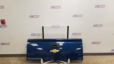 18 CHEVY SILVERADO 1500 REAR TAILGATE ASSEMBLY BLUE WITH REAR VIEW CAMERA